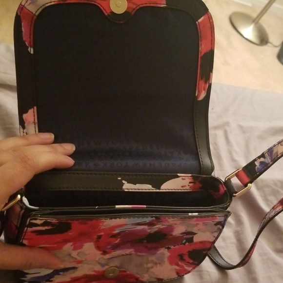 Summery floral Kate Spade purse - Picture 4 of 4